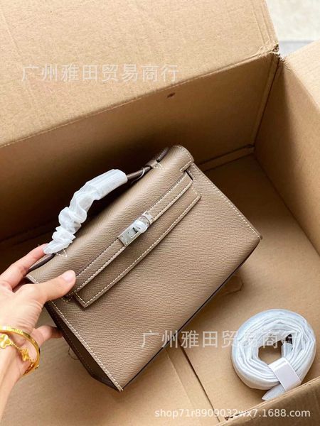 designer bags kelys's first generation palm patterned head layer cowhide crossbody handbag bill of lading shoulder bag soft and high-qu
designer bags kelys's first generation palm patterned head layer cowhide crossbody handbag bill of lading shoulder bag soft and high-qu