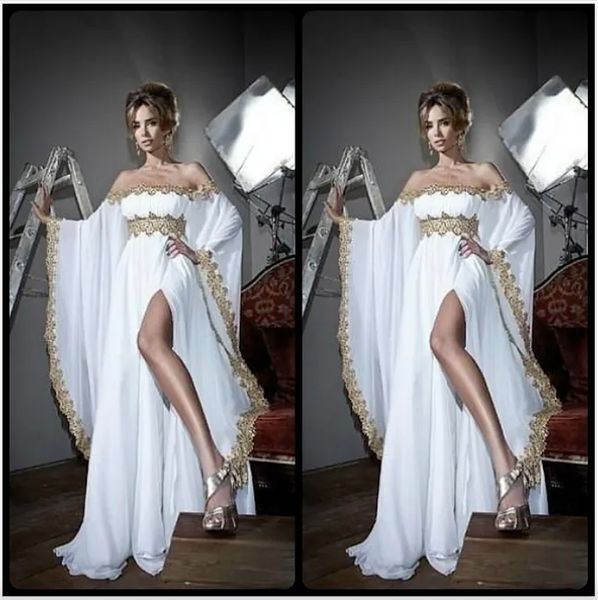 arabic style long sleeves gold lace and white appliques chiffon abaya kaftan evening prom dresses with high split slit party dresses, Black;red
arabic style long sleeves gold lace and white appliques chiffon abaya kaftan evening prom dresses with high split slit party dresses, Black;red