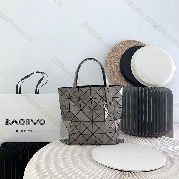 luxury designer carry bags fashion shoulder bags plain handbags socialite evening bags voluminous beach bags fresh handbags 6*6 tote shoppin
luxury designer carry bags fashion shoulder bags plain handbags socialite evening bags voluminous beach bags fresh handbags 6*6 tote shoppin