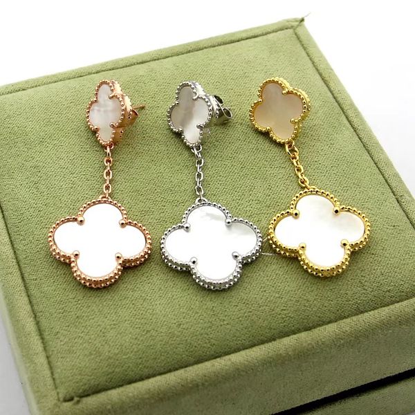 women luxury brand studs 2 flowers design engagement couple luxury earrings wholesale, Golden;silver
women luxury brand studs 2 flowers design engagement couple luxury earrings wholesale, Golden;silver