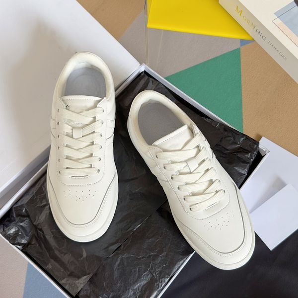 casual shoes 2023 new men's and women's fashion casual shoes leather material thick sole 3cm small white sports, Black
casual shoes 2023 new men's and women's fashion casual shoes leather material thick sole 3cm small white sports, Black