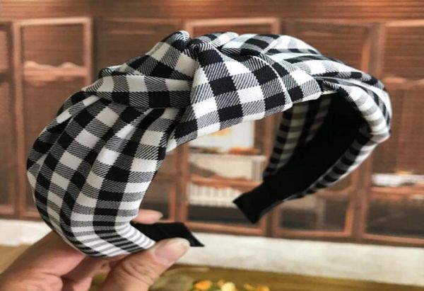retro middle knotted headband korean fabric simple sweet plaid widebrimmed headband hairpin press hair accessories6848720, Silver
retro middle knotted headband korean fabric simple sweet plaid widebrimmed headband hairpin press hair accessories6848720, Silver