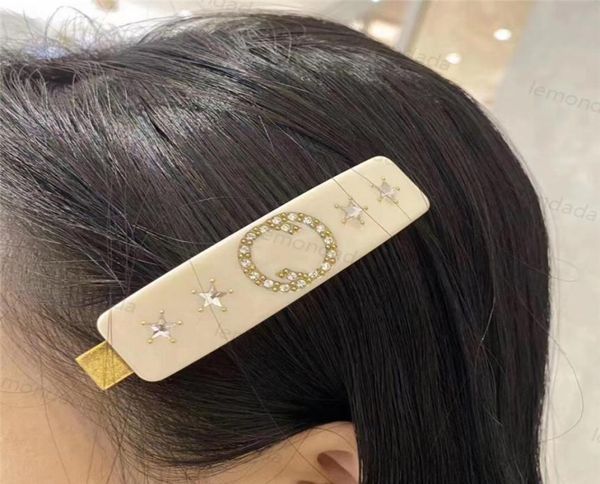 shiny diamond hair clips luxury double letter barrettes women party fashion jewelrys lady classic annivesary gifts high end hairpi4137786, Golden;silver
shiny diamond hair clips luxury double letter barrettes women party fashion jewelrys lady classic annivesary gifts high end hairpi4137786, Golden;silver