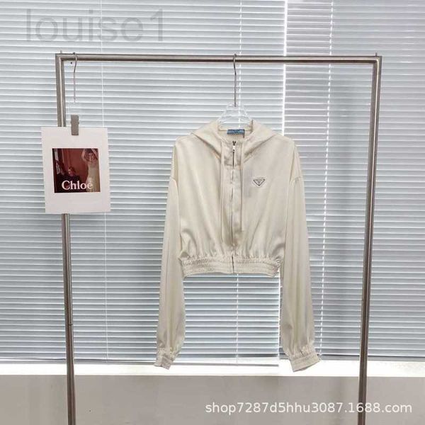 women's two piece pants designer p family 23 spring/summer new silk zipper hooded short coat straight pants two-piece set for fashionab, White
women's two piece pants designer p family 23 spring/summer new silk zipper hooded short coat straight pants two-piece set for fashionab, White