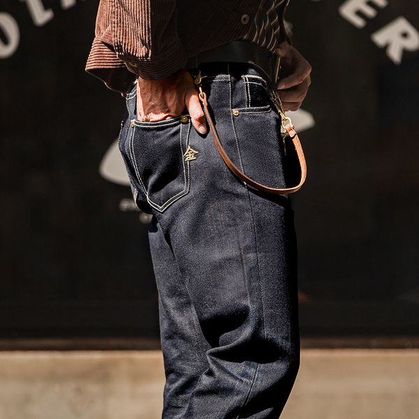 men's jeans maden golden embroidery denim vintage selvedge straight high waist for men four seasons with gold plated buttons 230810, Blue
men's jeans maden golden embroidery denim vintage selvedge straight high waist for men four seasons with gold plated buttons 230810, Blue