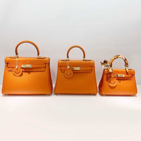 designer bags new style inside sewing kelys wrap layer lychee cow leather women's bag large capacity one shoulder crossbody handheld br
designer bags new style inside sewing kelys wrap layer lychee cow leather women's bag large capacity one shoulder crossbody handheld br