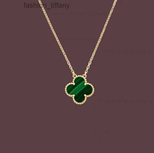 fashion pendant necklaces for women elegant 4/four leaf clover locket necklace highly quality choker chains designer jewelry 18k plated gold, Silver
fashion pendant necklaces for women elegant 4/four leaf clover locket necklace highly quality choker chains designer jewelry 18k plated gold, Silver