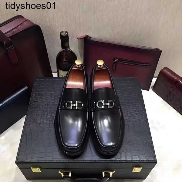 new business feragamos dress leather shoes british low cut high end casual leather shoes with metal buckle and leather pedal, Black
new business feragamos dress leather shoes british low cut high end casual leather shoes with metal buckle and leather pedal, Black