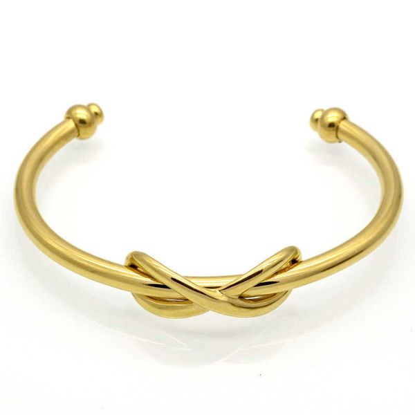 luxury tiff fashion brand jewelry style 2016 new titanium steel opening t home bracelet stainless steel figure 8, Golden;silver
luxury tiff fashion brand jewelry style 2016 new titanium steel opening t home bracelet stainless steel figure 8, Golden;silver