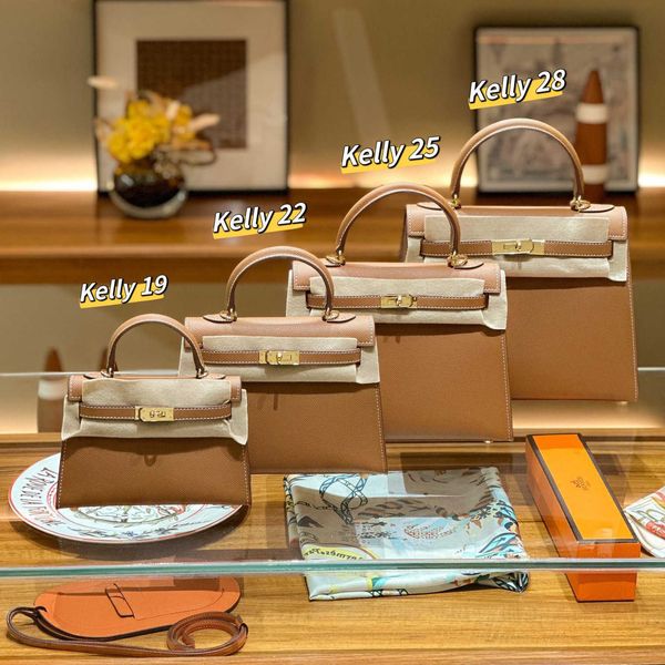 designer bags 2023 women's bag new palm pattern gold and silver buckle second-generation kelys leather handbag fashion one shoulder cro
designer bags 2023 women's bag new palm pattern gold and silver buckle second-generation kelys leather handbag fashion one shoulder cro