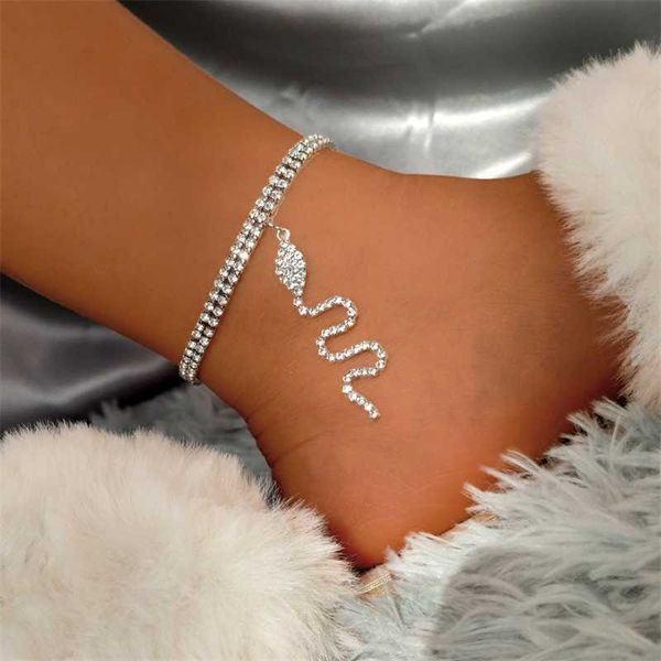 new bling dragon crystal tennis chain anklet for women fashion gold silver color rhinestone foot jewelry wholesale 230719, Red;blue
new bling dragon crystal tennis chain anklet for women fashion gold silver color rhinestone foot jewelry wholesale 230719, Red;blue