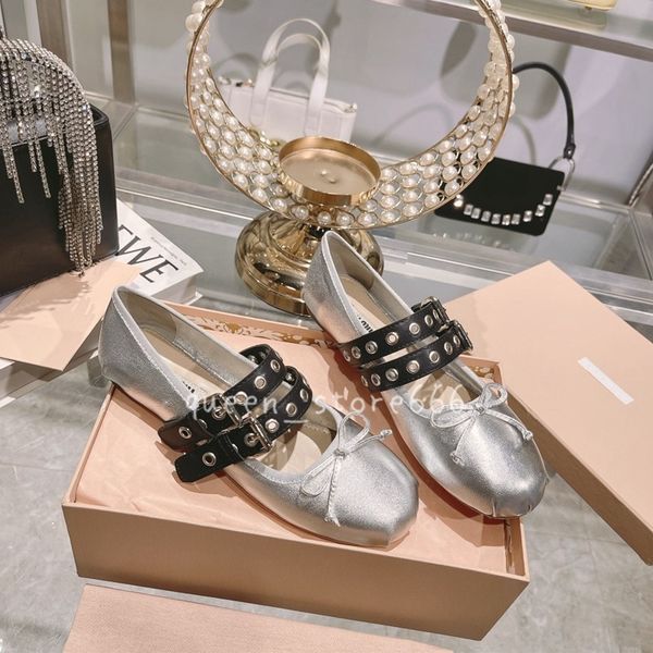 2023 luxury miu satin ballet shoes boat shoes paris ballet fashion professional dance shoes mm thick-soled bow single shoes women's fla, Black
2023 luxury miu satin ballet shoes boat shoes paris ballet fashion professional dance shoes mm thick-soled bow single shoes women's fla, Black