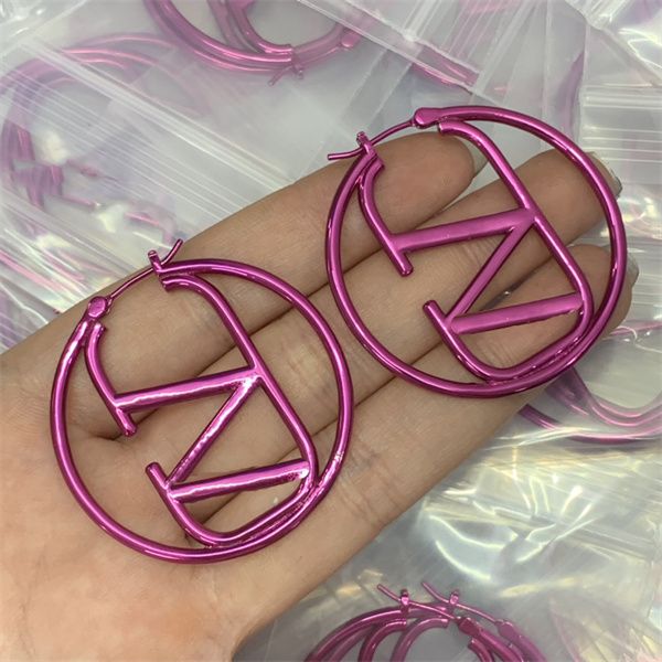 letter v earring logo valentinolies stud earing women hoop designer luxury jewelry woman v logo crystal earrings 67, Golden;silver
letter v earring logo valentinolies stud earing women hoop designer luxury jewelry woman v logo crystal earrings 67, Golden;silver