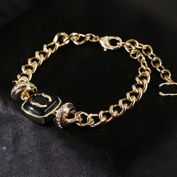 luxury classic trendy designer bracelet channel popular bracelet designer chain for girl wedding mother' day fashion ccity jewelry wome, Golden;silver
luxury classic trendy designer bracelet channel popular bracelet designer chain for girl wedding mother' day fashion ccity jewelry wome, Golden;silver
