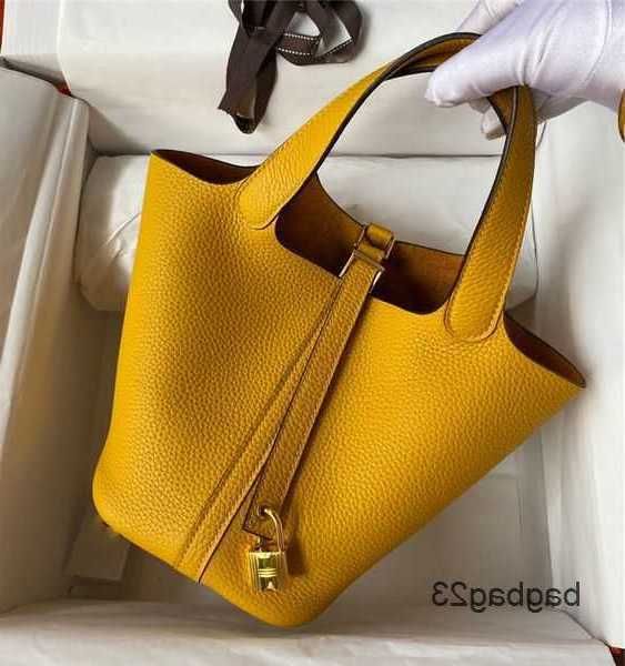 lock bucket classic designer bag food basket bags fashion picotin women's handbag genuine leather luxury custom handmade wax thread 11w
lock bucket classic designer bag food basket bags fashion picotin women's handbag genuine leather luxury custom handmade wax thread 11w