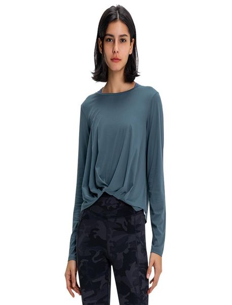 womenport long sleeved gym flowing tee moisture wicking athletic nakedfeel fabric hem tshirt6203861
womenport long sleeved gym flowing tee moisture wicking athletic nakedfeel fabric hem tshirt6203861