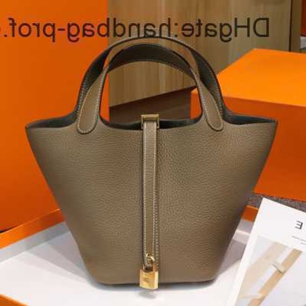aaaaa designer tote handbag her max h family's new vegetable basket bag tc leather portable bucket women's lychee pattern wax thre
aaaaa designer tote handbag her max h family's new vegetable basket bag tc leather portable bucket women's lychee pattern wax thre
