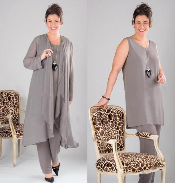 dark grey summer flow chiffon mother039s pants suit three pieces plus size wedding mother of bride dresses with long sleeves lo3606392, Black;red
dark grey summer flow chiffon mother039s pants suit three pieces plus size wedding mother of bride dresses with long sleeves lo3606392, Black;red