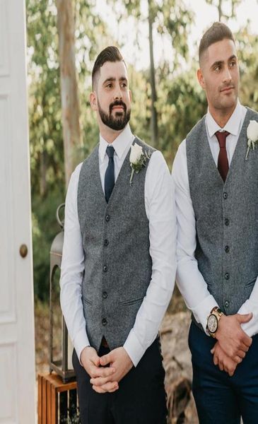 2021 dark gray groom vests wool groomsmen vest slim fit mens dress attire suit prom wedding party waistcoat 974989, Black
2021 dark gray groom vests wool groomsmen vest slim fit mens dress attire suit prom wedding party waistcoat 974989, Black