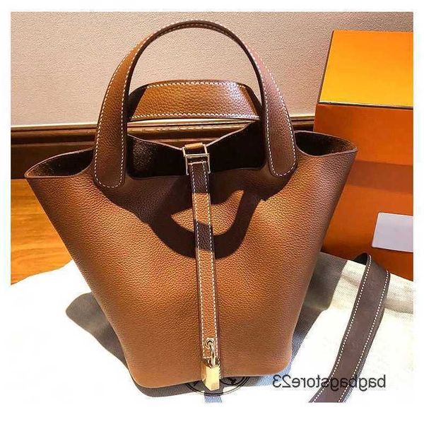 luxury hremes tote large bags picotin bucket lock designer bag light classic lychee capacity patterned basket layer cowhide handbag women 24
luxury hremes tote large bags picotin bucket lock designer bag light classic lychee capacity patterned basket layer cowhide handbag women 24