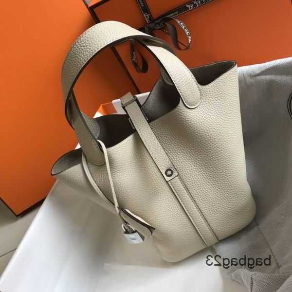 tote bag luxury classic quality women purse designer bucket handmade handbags picotin lock fashion togo leather shopping h gold buckle silve
tote bag luxury classic quality women purse designer bucket handmade handbags picotin lock fashion togo leather shopping h gold buckle silve