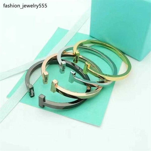 bangle luxury designer t family's same style bracelets men women's solid color bangles sterling silver 18k plated gold rose gold c, Black
bangle luxury designer t family's same style bracelets men women's solid color bangles sterling silver 18k plated gold rose gold c, Black