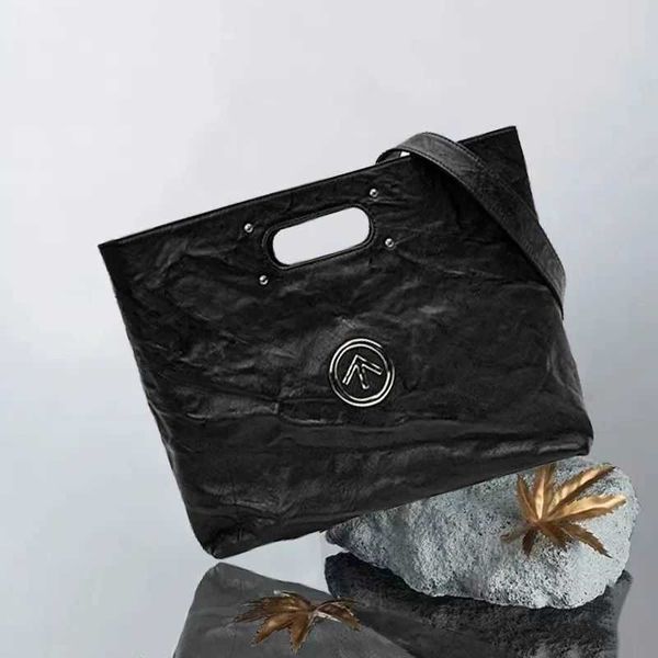 grotto black stone bag carry pleated tote bag italian sheepskin commuter large capacity handbag for women
grotto black stone bag carry pleated tote bag italian sheepskin commuter large capacity handbag for women