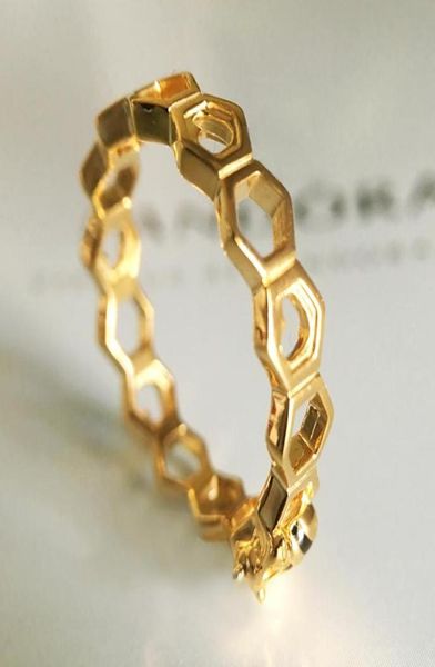18k yellow gold bees rings set original box for p 925 sterling silver honeycomb for women girls fashion accessories6684228, Slivery;golden
18k yellow gold bees rings set original box for p 925 sterling silver honeycomb for women girls fashion accessories6684228, Slivery;golden