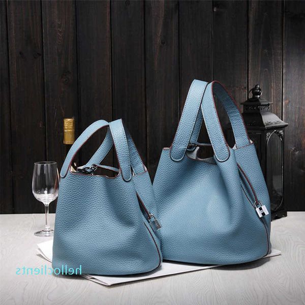 2023 new brand fashionluxury designer women's bag handbags famous brands genuine leather bags picotin lock ladies shopping
2023 new brand fashionluxury designer women's bag handbags famous brands genuine leather bags picotin lock ladies shopping