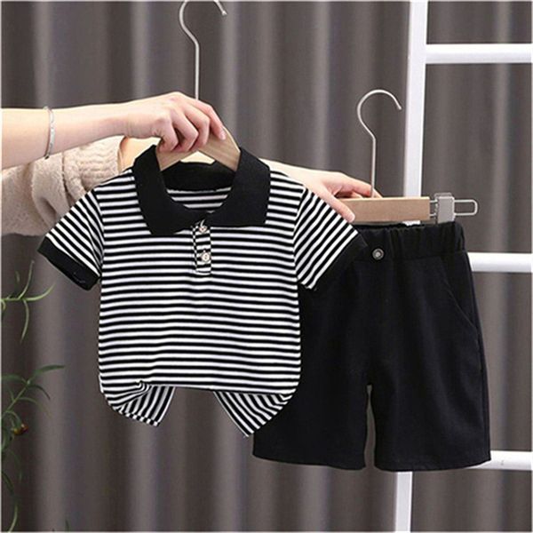2023 new summer and autumn children's pure cotton short sleeve set children's short sleeve shorts men's and women's luxu, White
2023 new summer and autumn children's pure cotton short sleeve set children's short sleeve shorts men's and women's luxu, White
