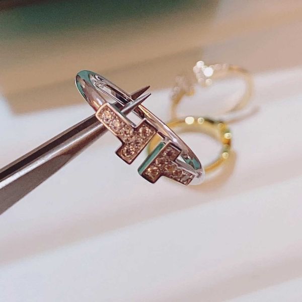 trendy v gold high edition double t diamond ring for women's light luxury and small crowd ins sense design fashion versatile girlfriend, Silver
trendy v gold high edition double t diamond ring for women's light luxury and small crowd ins sense design fashion versatile girlfriend, Silver