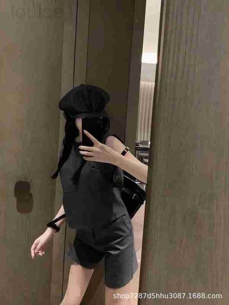 women's two piece pants designer 23 summer new niche design casual set with letter embellishments loose and simple round neck vest shor, White
women's two piece pants designer 23 summer new niche design casual set with letter embellishments loose and simple round neck vest shor, White