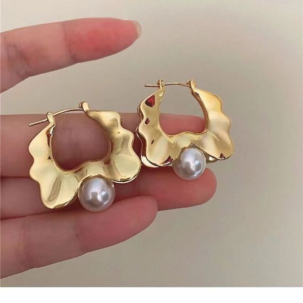 pearl retro fashion personality designer gold sliver big earring good hard niche design smooth golden egg oval ball for women girls gifts pa
pearl retro fashion personality designer gold sliver big earring good hard niche design smooth golden egg oval ball for women girls gifts pa