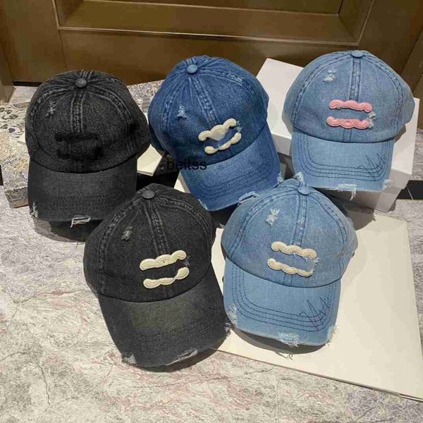23ss summer denim material designer ball cap couple's same holiday hole metal letter embroidery casquette, Blue;gray
23ss summer denim material designer ball cap couple's same holiday hole metal letter embroidery casquette, Blue;gray
