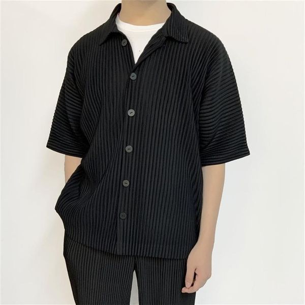 men's suits & blazers miyake pleated casual suit jacket korean style loose summer short sleeve shirt button2378, White;black
men's suits & blazers miyake pleated casual suit jacket korean style loose summer short sleeve shirt button2378, White;black