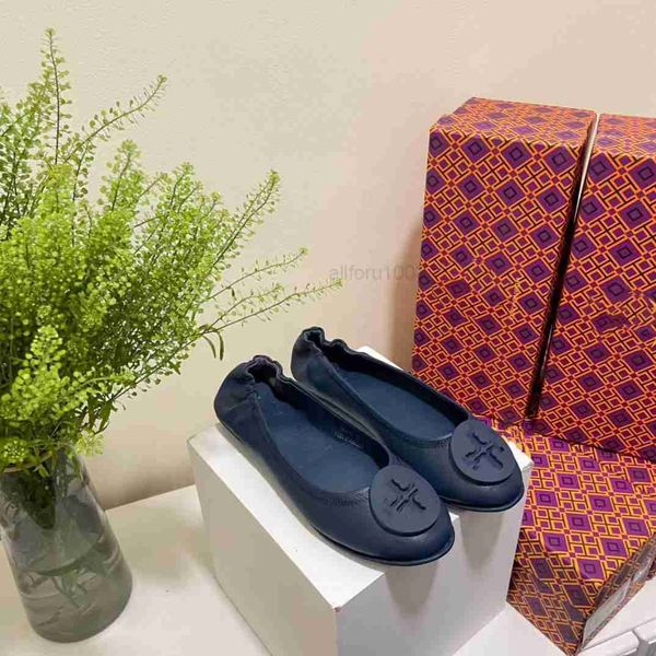 spring and autumn tb shoes women's round head soft leather autumn shoe women walking style shoes 35-40 05, Black
spring and autumn tb shoes women's round head soft leather autumn shoe women walking style shoes 35-40 05, Black