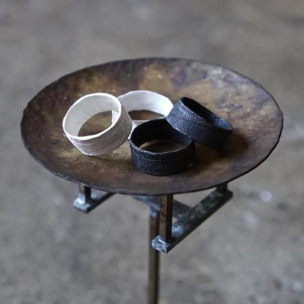 detaj style bandage spinning cloth 925 pure silver ring men039s and women039s fashion personality hip hop ring6551357
detaj style bandage spinning cloth 925 pure silver ring men039s and women039s fashion personality hip hop ring6551357