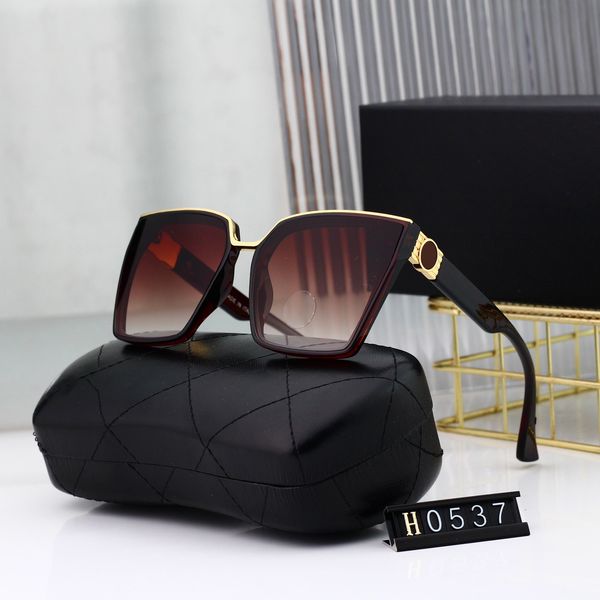 new 0537 square fashion designer sunglasses for men women brand big frame letter lens driving fishing sun glasses outdoor beach sports luxur, White;black
new 0537 square fashion designer sunglasses for men women brand big frame letter lens driving fishing sun glasses outdoor beach sports luxur, White;black