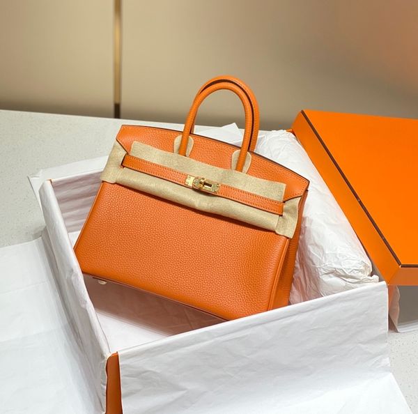 designer h birkin handbag luxury trapstar bag woman makeup tote bags alma bb coin purse 9a quality classical soft cowhide totes france genui
designer h birkin handbag luxury trapstar bag woman makeup tote bags alma bb coin purse 9a quality classical soft cowhide totes france genui