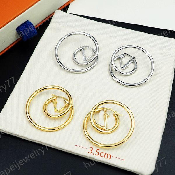 fashion women hoop earrings designer spiral circle gold earrings 3.5cm wide lovers earrings huggie valentine's day gift, Golden;silver
fashion women hoop earrings designer spiral circle gold earrings 3.5cm wide lovers earrings huggie valentine's day gift, Golden;silver