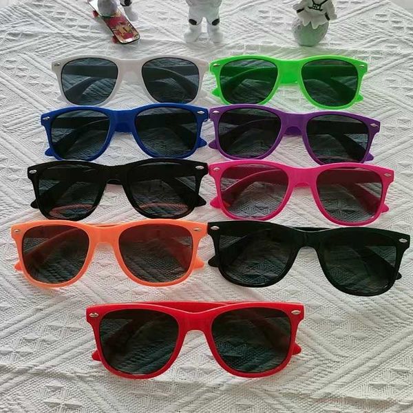 new mi nail korean same style for men and women trend uv protection multiple sunglasses, White;black
new mi nail korean same style for men and women trend uv protection multiple sunglasses, White;black