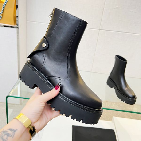 bulky lack up boot triomphe nylon suede calfskin back zip patch canvas tan dark beige black motorcycle boot shiny british style martin boots
bulky lack up boot triomphe nylon suede calfskin back zip patch canvas tan dark beige black motorcycle boot shiny british style martin boots