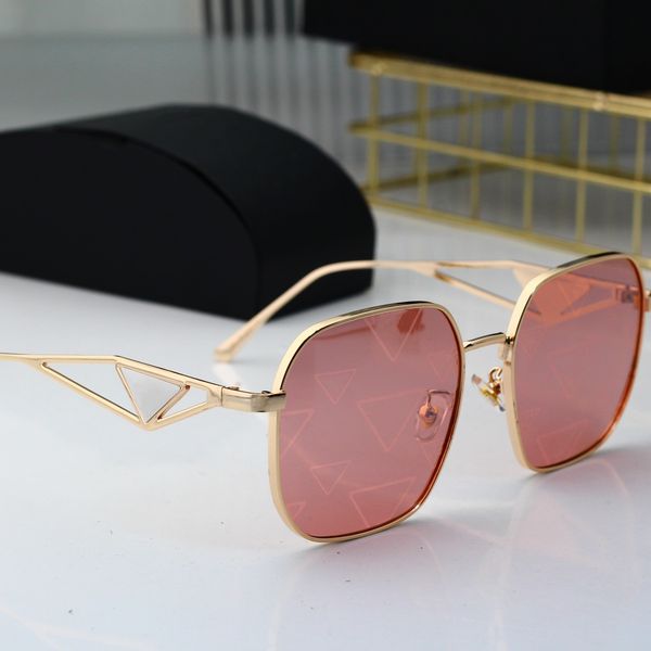 luxury designer brand square polarized sunglasses for women men full rim uv400 classic metal sun glasses designer style with box 042, White;black
luxury designer brand square polarized sunglasses for women men full rim uv400 classic metal sun glasses designer style with box 042, White;black