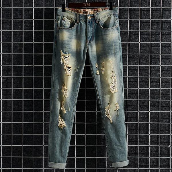 2020 new men hole slim jeans classic fashion ripped hip hop vintage blue casual denim trousers male brand clothes 28-40317i
2020 new men hole slim jeans classic fashion ripped hip hop vintage blue casual denim trousers male brand clothes 28-40317i