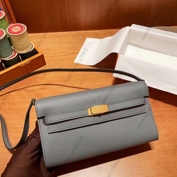 designer bag handmade hand grab bag fashion shoulder bag 19cm size using original epsom genuine leather exquisite 18k electroplating hardwar
designer bag handmade hand grab bag fashion shoulder bag 19cm size using original epsom genuine leather exquisite 18k electroplating hardwar
