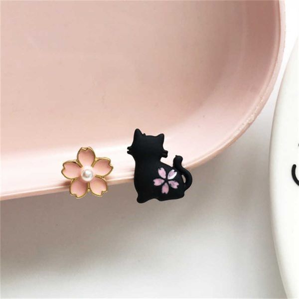 new cute cat flower asymmetric stud earrings for women sweet fashion moon daisy rabbit animal cartoon earring party jewelry gift, Silver
new cute cat flower asymmetric stud earrings for women sweet fashion moon daisy rabbit animal cartoon earring party jewelry gift, Silver