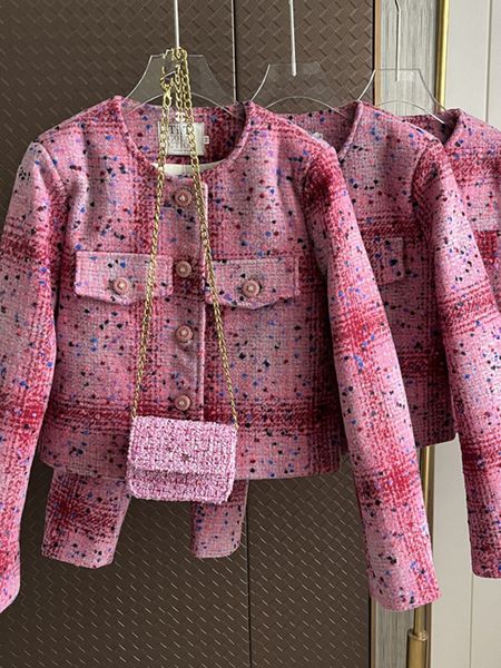 womens jackets autumn winter french retro fragrance tweed coats office ladies elegant sweet pink chic korean runway designer 230811, Black;brown
womens jackets autumn winter french retro fragrance tweed coats office ladies elegant sweet pink chic korean runway designer 230811, Black;brown