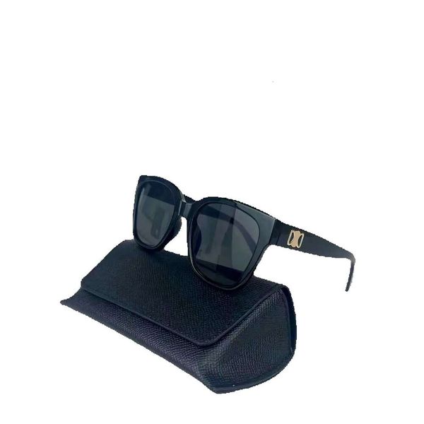 sunglasses fashion designer sunglasses goggle beach sunglasses men's and women's multiple color options good quality, White;black
sunglasses fashion designer sunglasses goggle beach sunglasses men's and women's multiple color options good quality, White;black