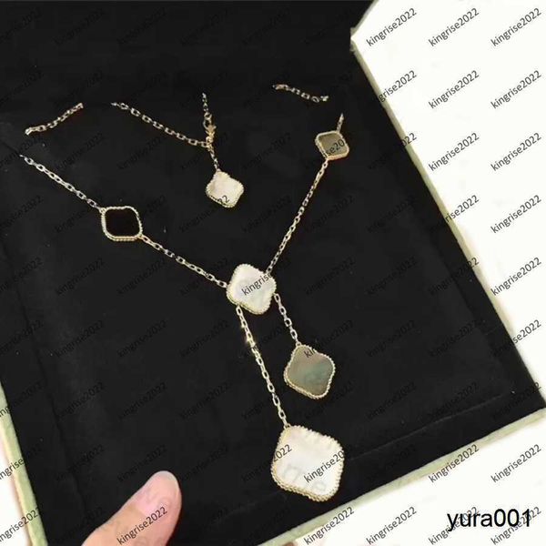 elegant silver mixed six/10-flower desinger necklace van clover charm bracelets men chain 18k gold 6 motifs mother-of-pearl for mother'
elegant silver mixed six/10-flower desinger necklace van clover charm bracelets men chain 18k gold 6 motifs mother-of-pearl for mother'