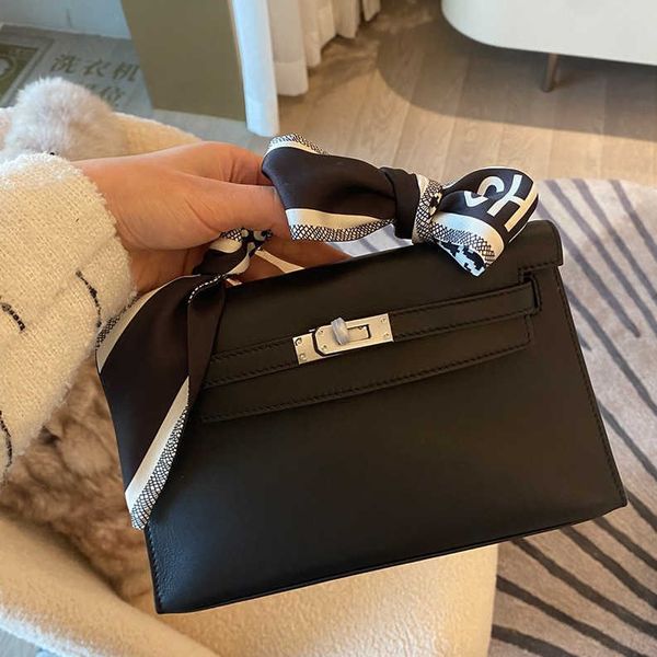 designer bags 2023 new swift cowhide generation wide shoulder strap kelys bag fashion one crossbody handle chain vmho
designer bags 2023 new swift cowhide generation wide shoulder strap kelys bag fashion one crossbody handle chain vmho